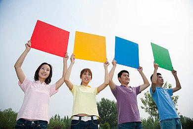 《死亡岛2》游戏总监：新技能卡片系统比技能树更好